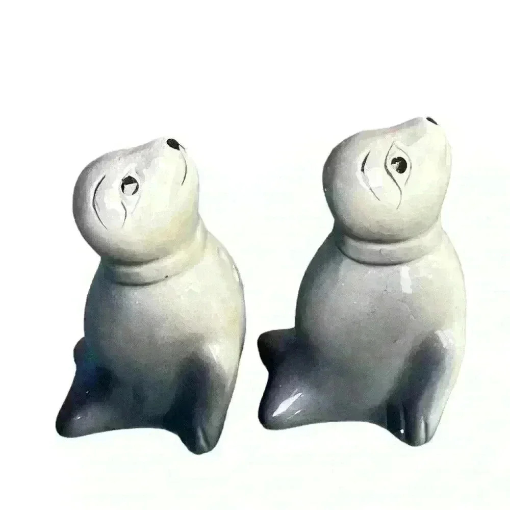 Vintage Ceramic Seals Salt & Pepper Shakers Set - Picture 9 of 11